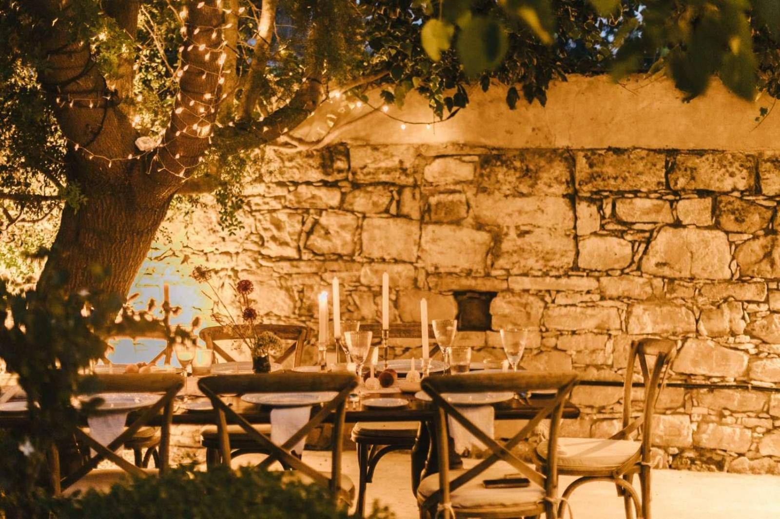 Penzion Cecilias Courtyard Malya Exteriér fotografie